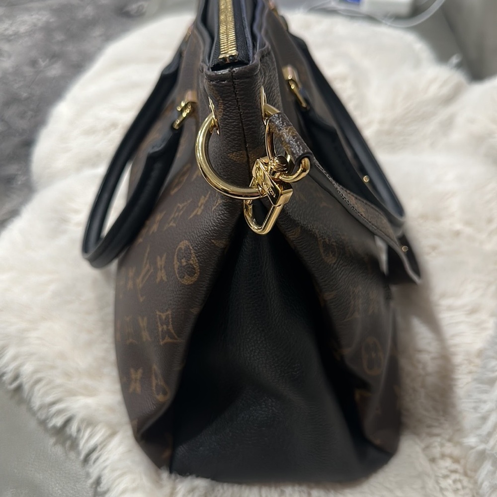 Authentic limited edition discontinued Louis Vuitton Pallas MNG Full NOIR - Picture 3 of 17